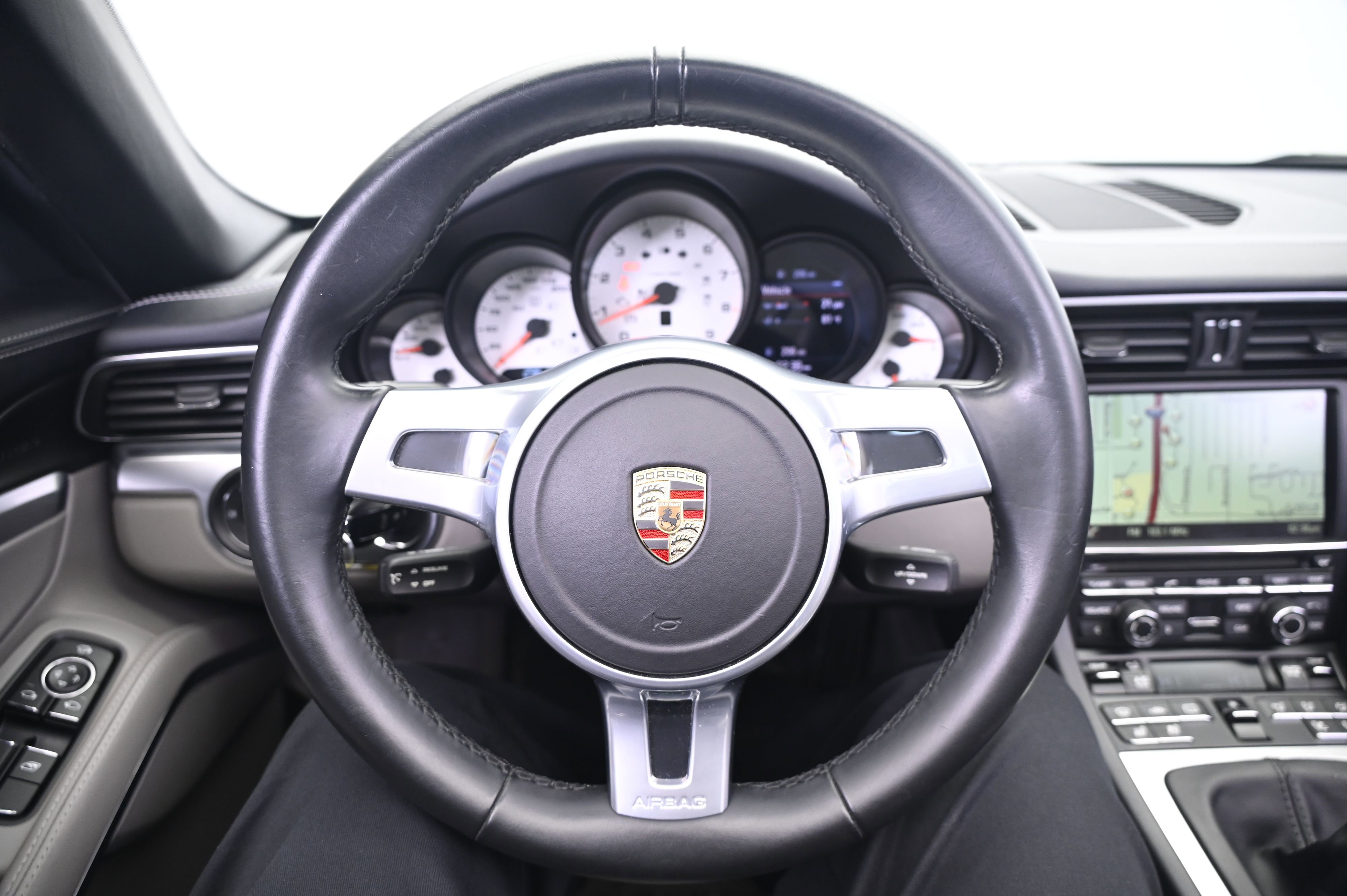 Used 2015 Porsche 911 Targa 4S image 35