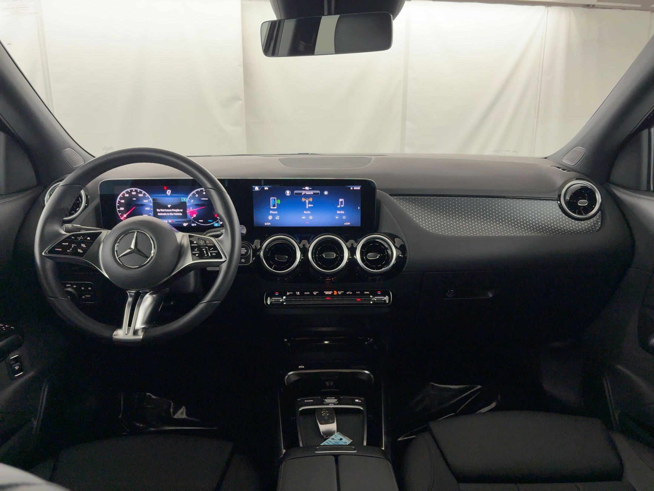 Certified 2025 Mercedes-Benz GLA 250 image 16