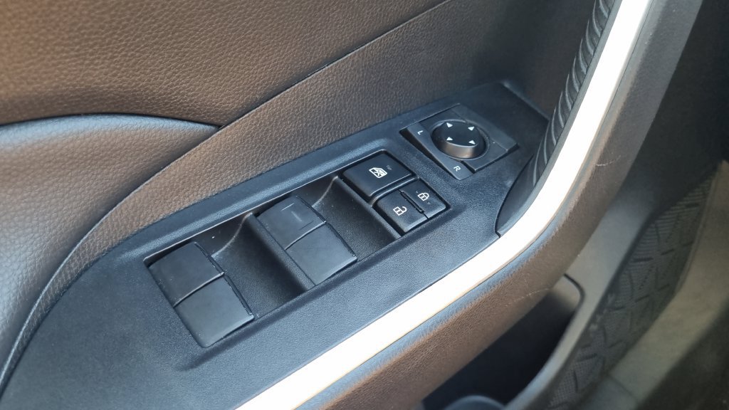 Certified 2023 Toyota RAV4 LE FWD image 20