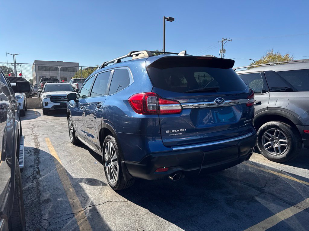 Used 2020 Subaru Ascent Limited w/ Technology Package AWD/4WD image 6
