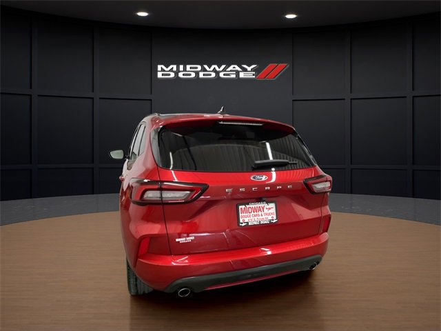 Used 2024 Ford Escape ST-Line image 6