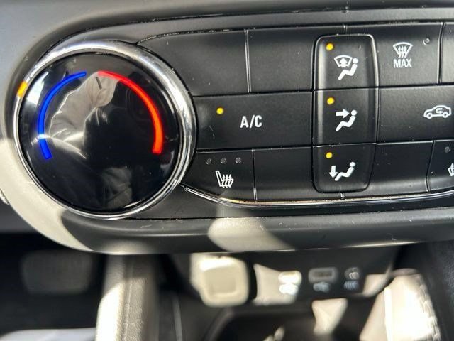 Used 2021 Chevrolet TrailBlazer LT FWD image 27