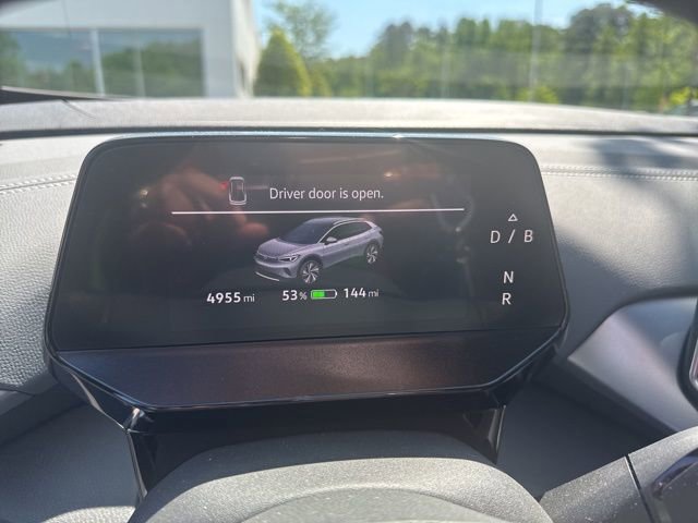 Used 2025 Volkswagen ID.4 Pro image 10