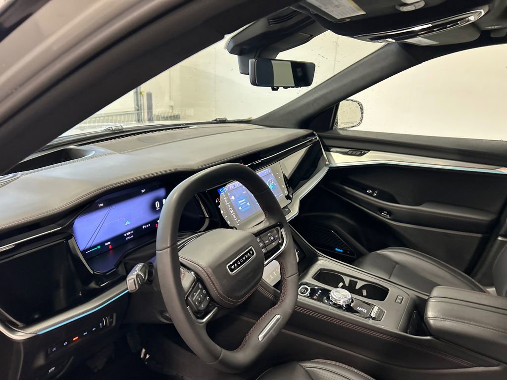Used 2024 Jeep Wagoneer Launch Edition image 18