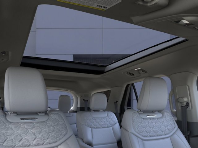 New 2026 Ford Explorer Platinum w/ LUX Leather Package AWD/4WD image 22