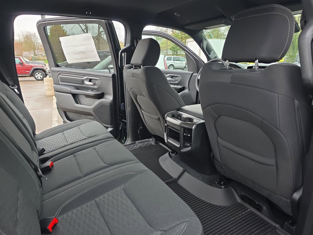 New 2026 RAM 1500 Big Horn AWD/4WD image 11