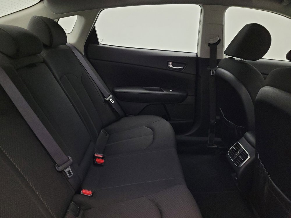 Used 2018 Kia Optima Premium w/ Convenience Package image 19