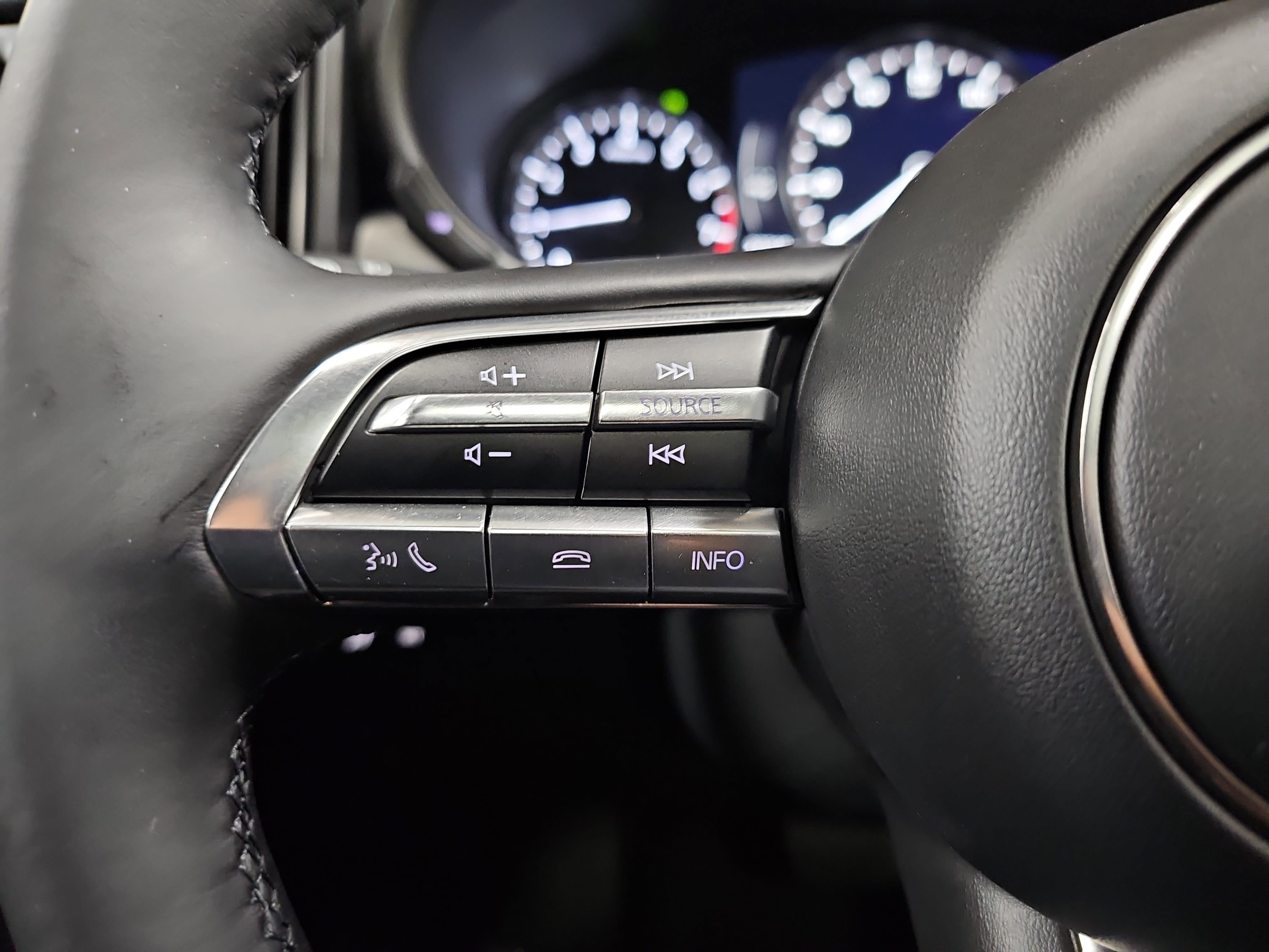 Used 2024 MAZDA CX-50 AWD 2.5 S w/ Cargo Package image 18