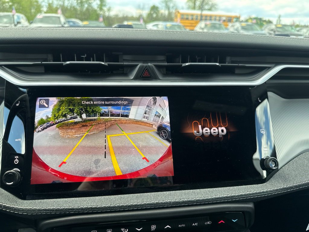 New 2026 Jeep Cherokee Laredo AWD/4WD image 30