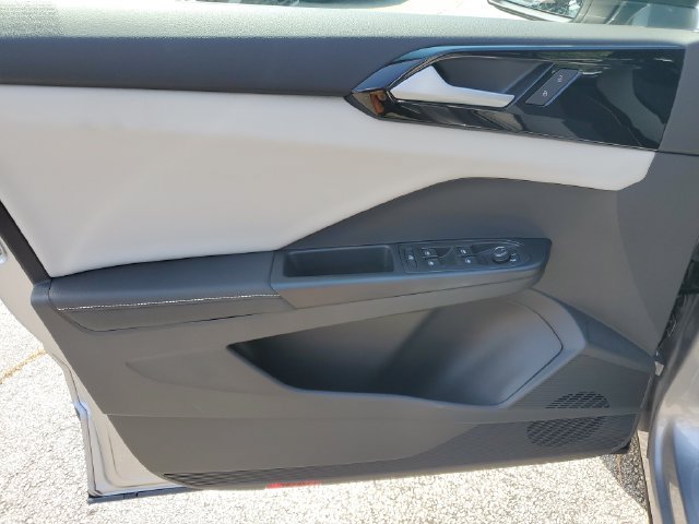 New 2027 Volkswagen Taos S FWD image 26