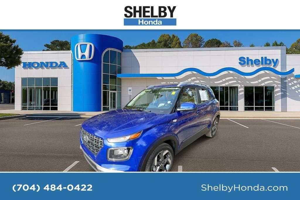 Used 2025 Hyundai Venue SEL