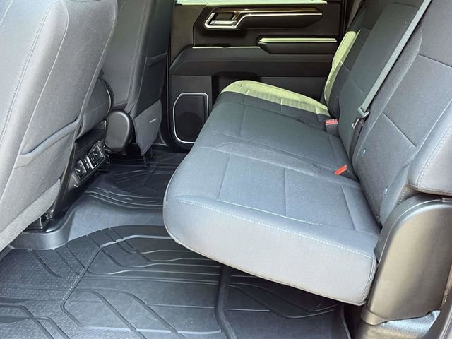 Used 2025 Chevrolet Silverado 3500 LT w/ Convenience Package AWD/4WD image 5