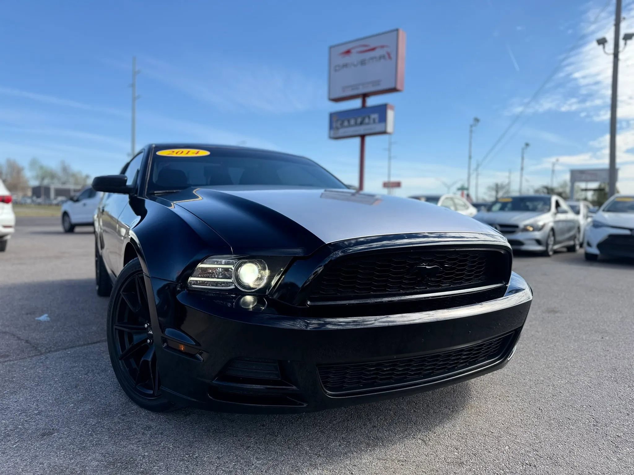 Used 2014 Ford Mustang Coupe RWD image 46