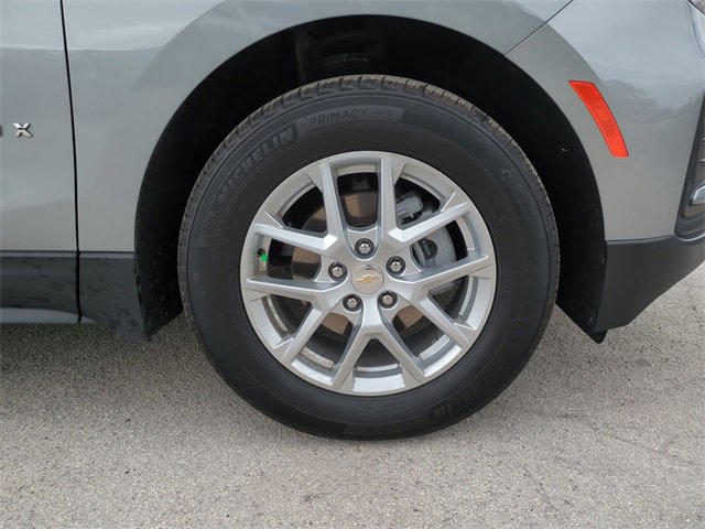 Used 2024 Chevrolet Equinox LS w/ Driver Confidence II Package image 11