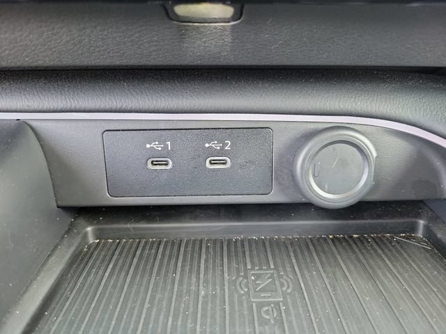 Used 2026 Nissan Sentra SR w/ Floor Mat Package FWD image 20