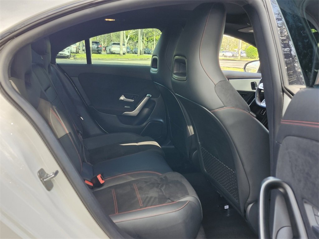 Used 2023 Mercedes-Benz CLA 250 image 12