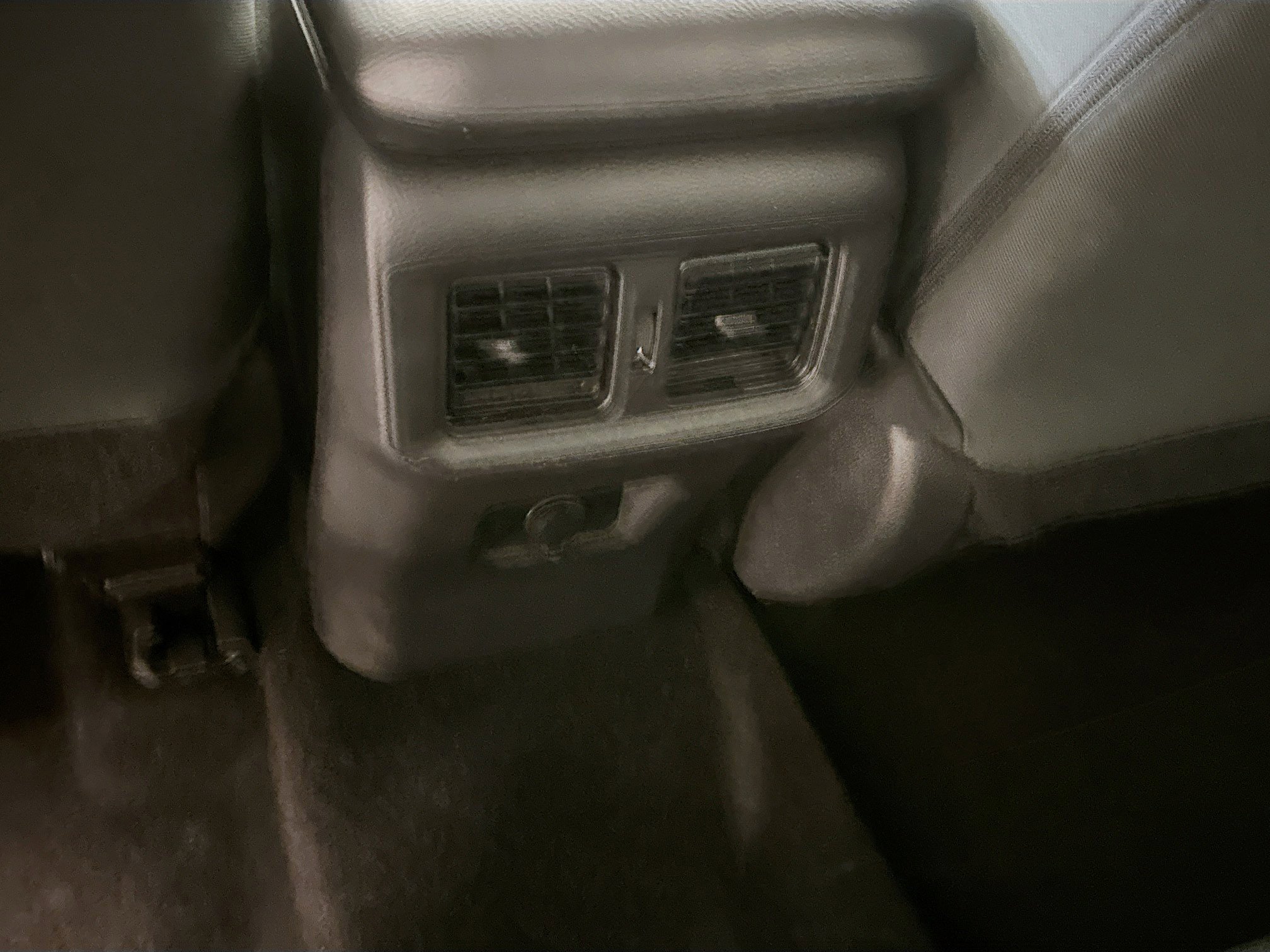 Used 2024 Toyota RAV4 LE image 28