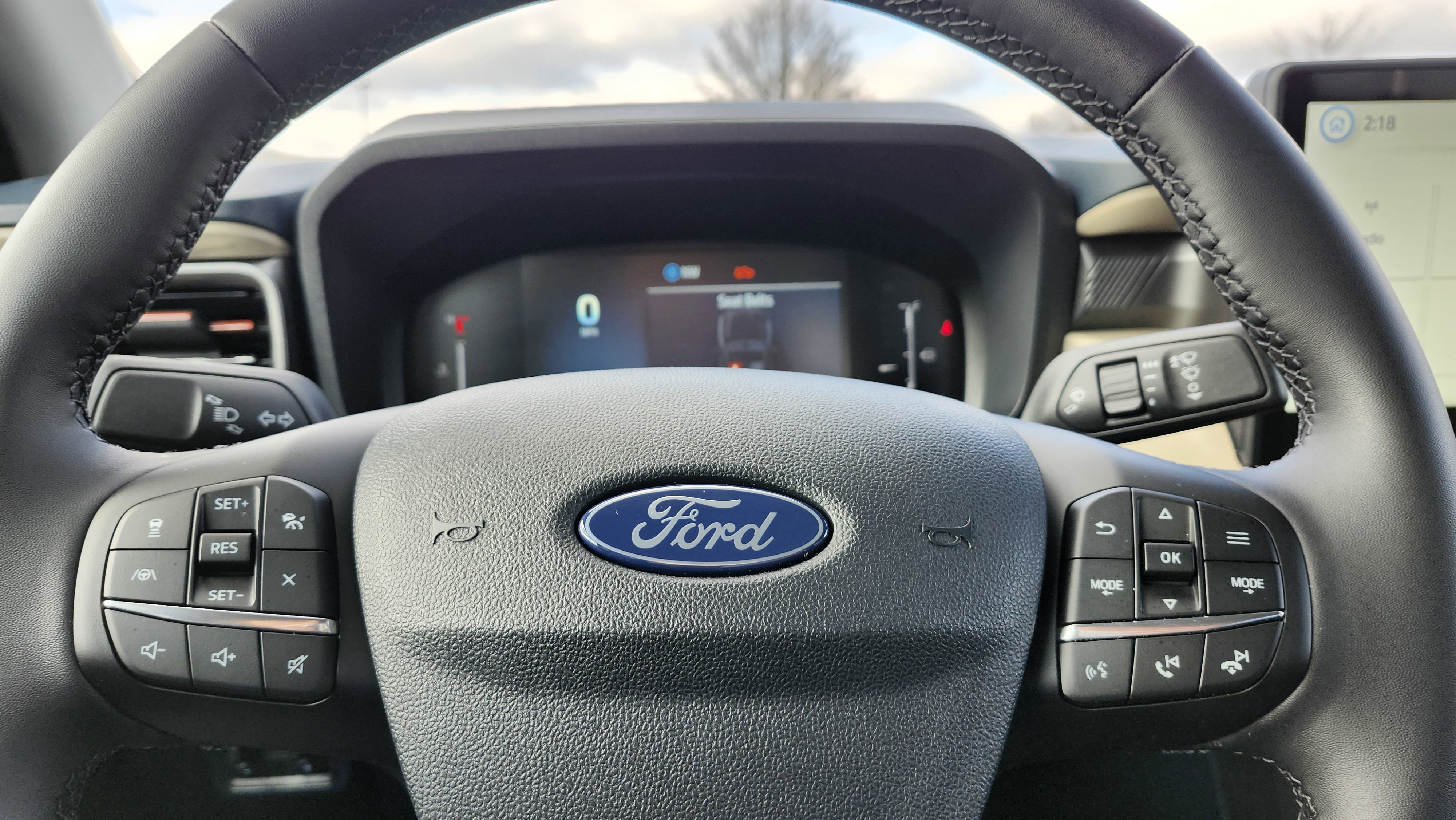 Used 2025 Ford Maverick Lariat w/ 4K Tow Package image 26