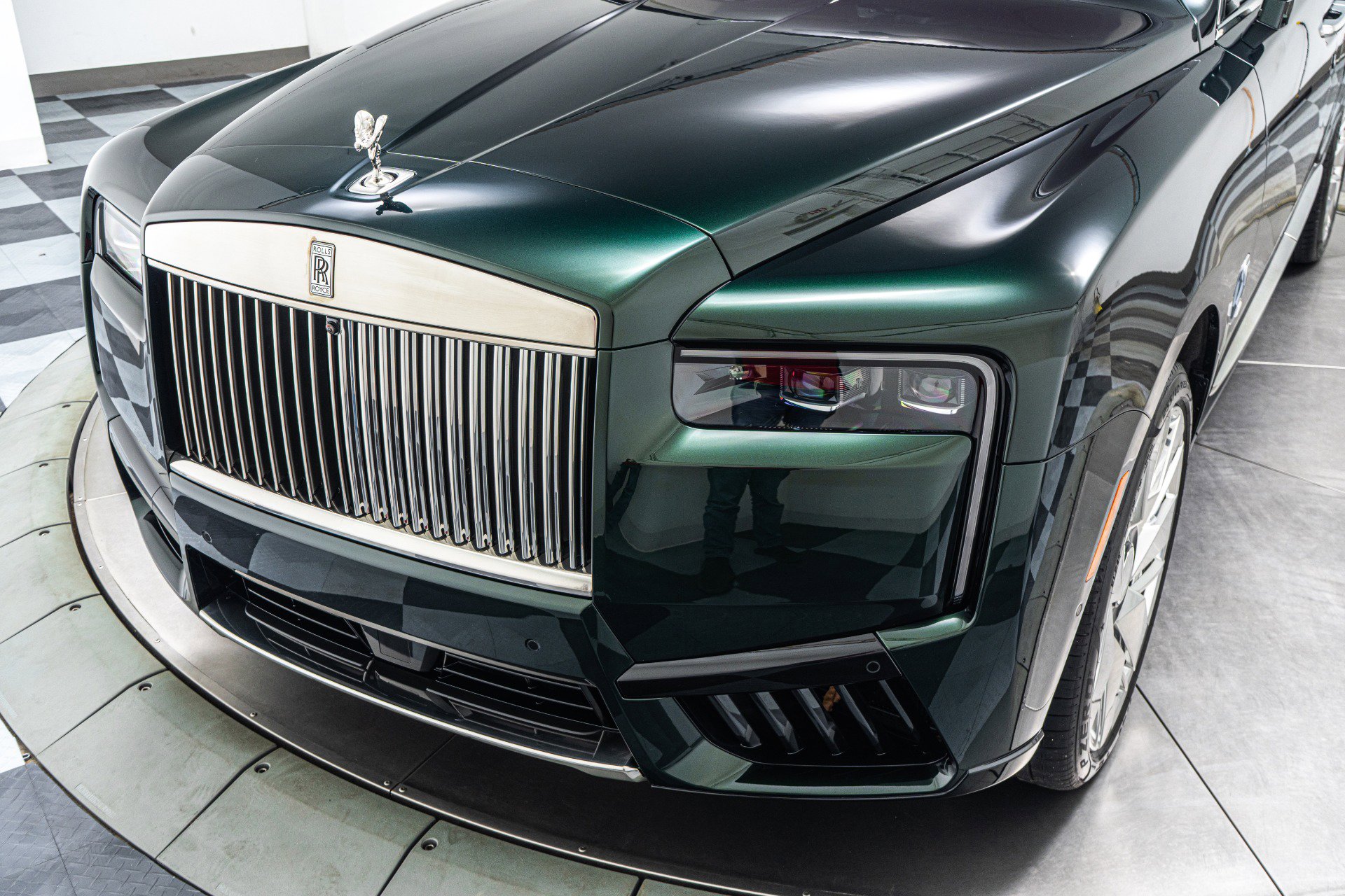 Used 2025 Rolls-Royce Cullinan -Series 2, Bespoke Audio, Star image 45