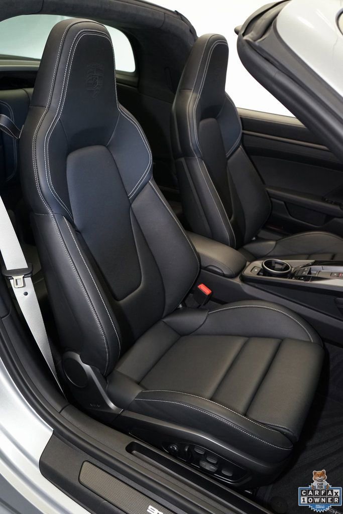 Used 2024 Porsche 911 Targa 4 GTS image 11