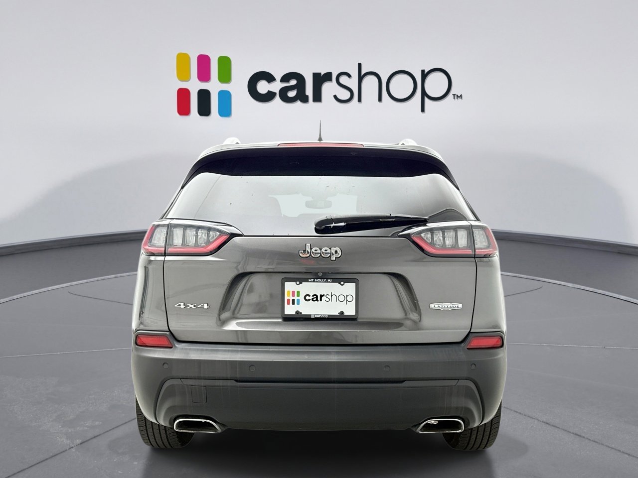 Used 2019 Jeep Cherokee Latitude Plus w/ Comfort/Convenience Group image 4