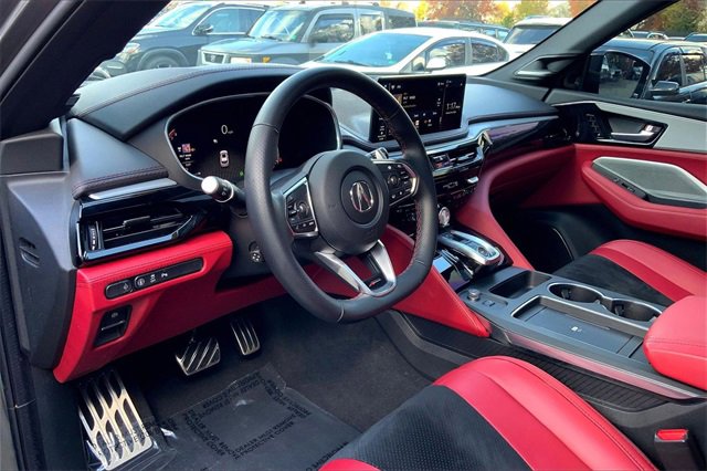 Used 2025 Acura MDX A-Spec image 14