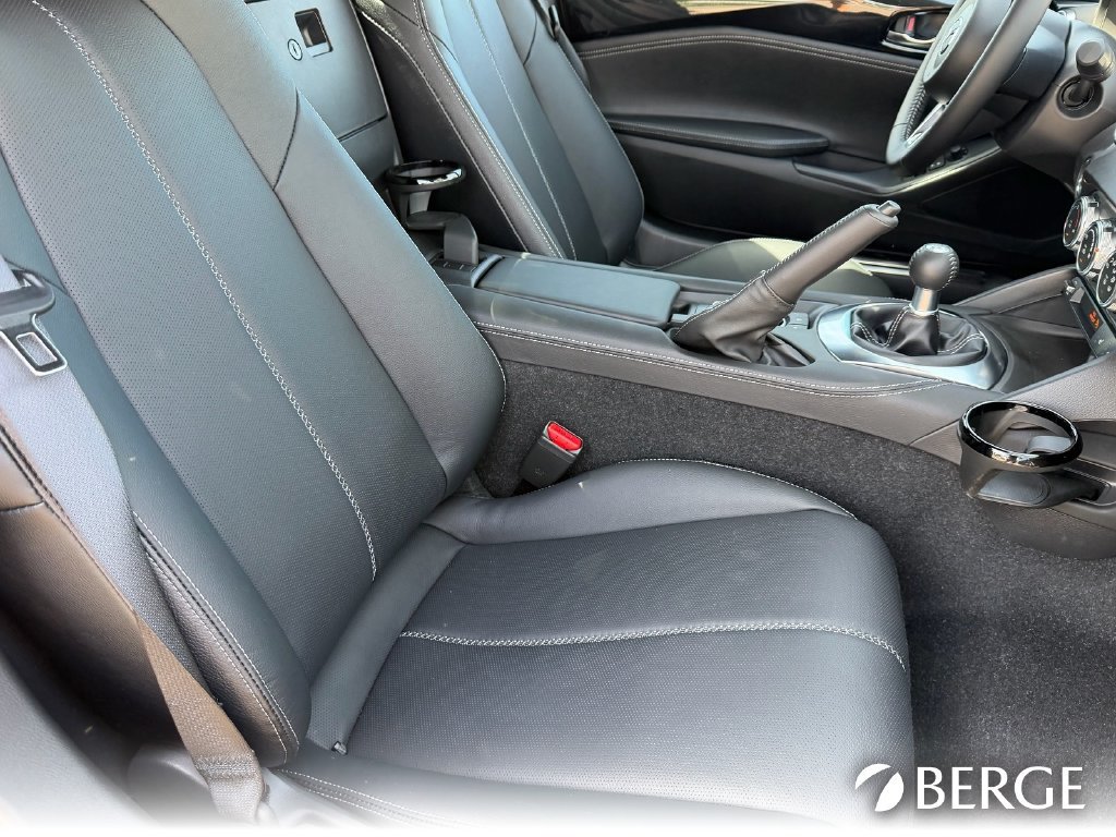 New 2026 MAZDA MX-5 Miata RF Grand Touring w/ Weather Package RWD image 12