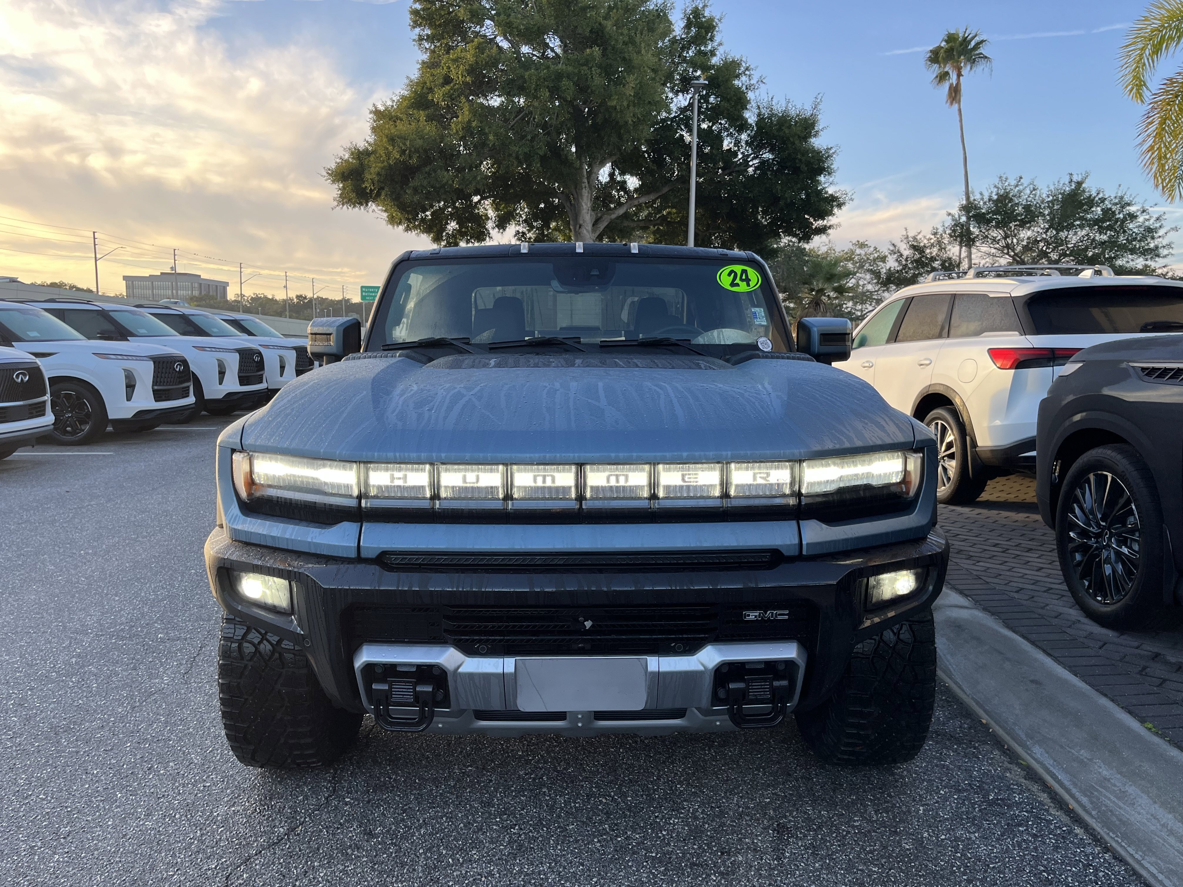 Used 2024 GMC Hummer EV 3X w/ Omega Edition image 8