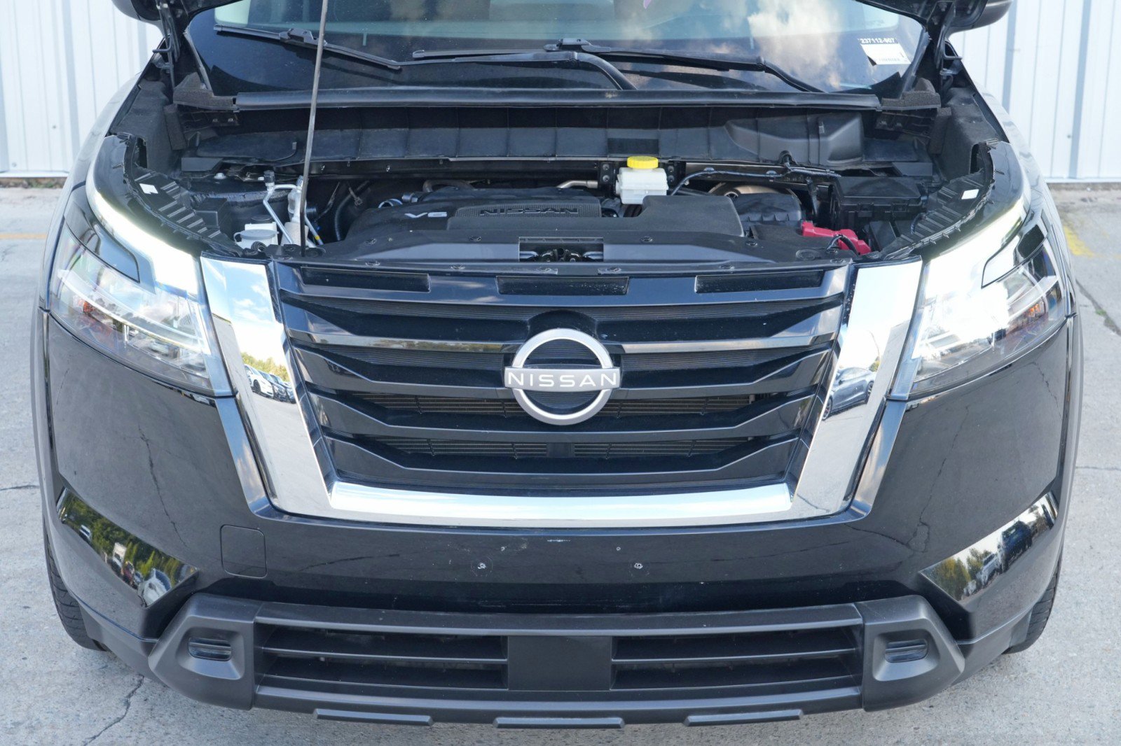 Used 2022 Nissan Pathfinder SV image 7