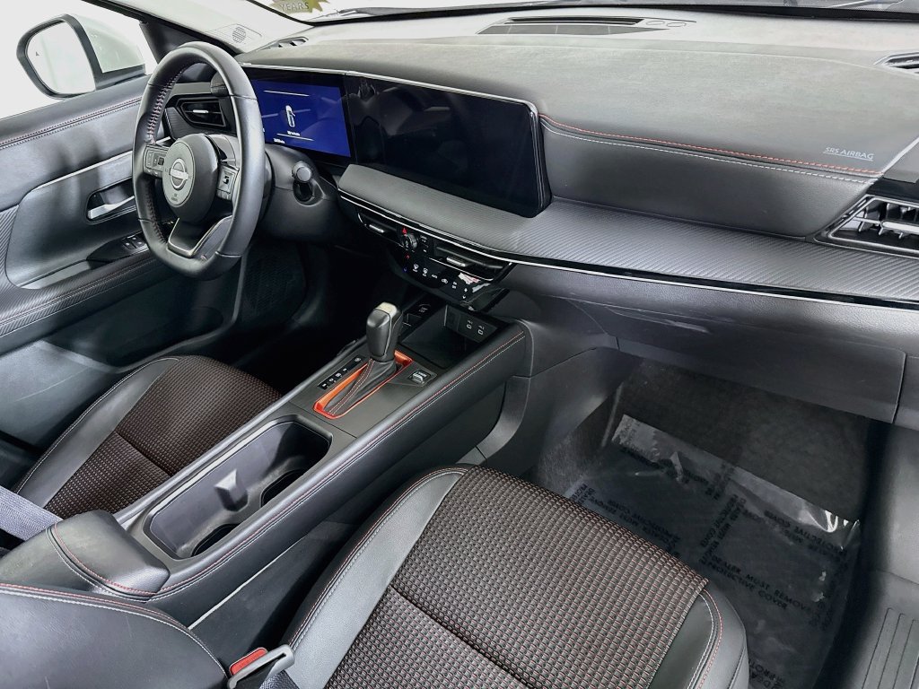Certified 2025 Nissan Kicks SR AWD/4WD image 30