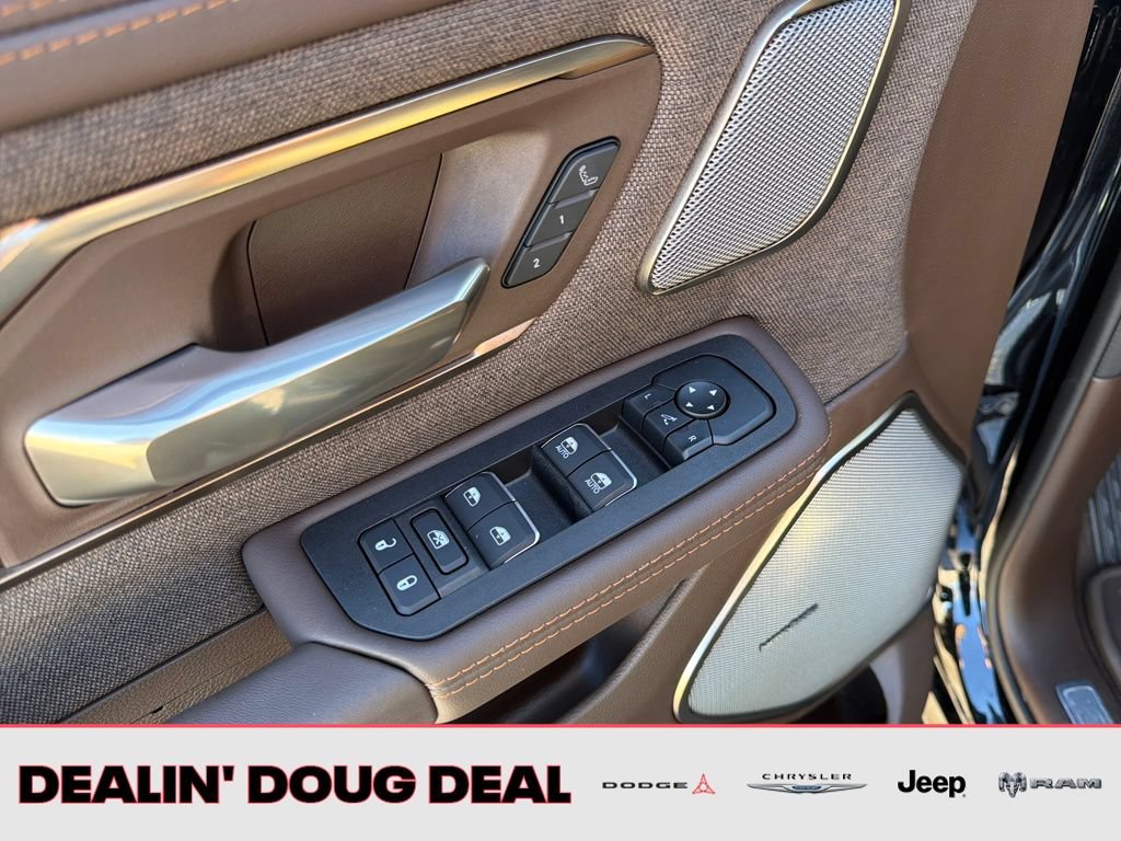 Used 2026 RAM 1500 Limited AWD/4WD image 12