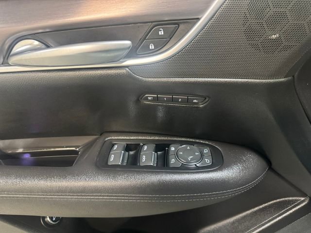 Used 2019 Cadillac XT5 Luxury image 12