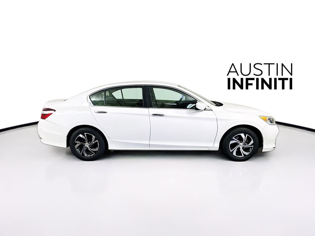 Used 2016 Honda Accord LX image 4