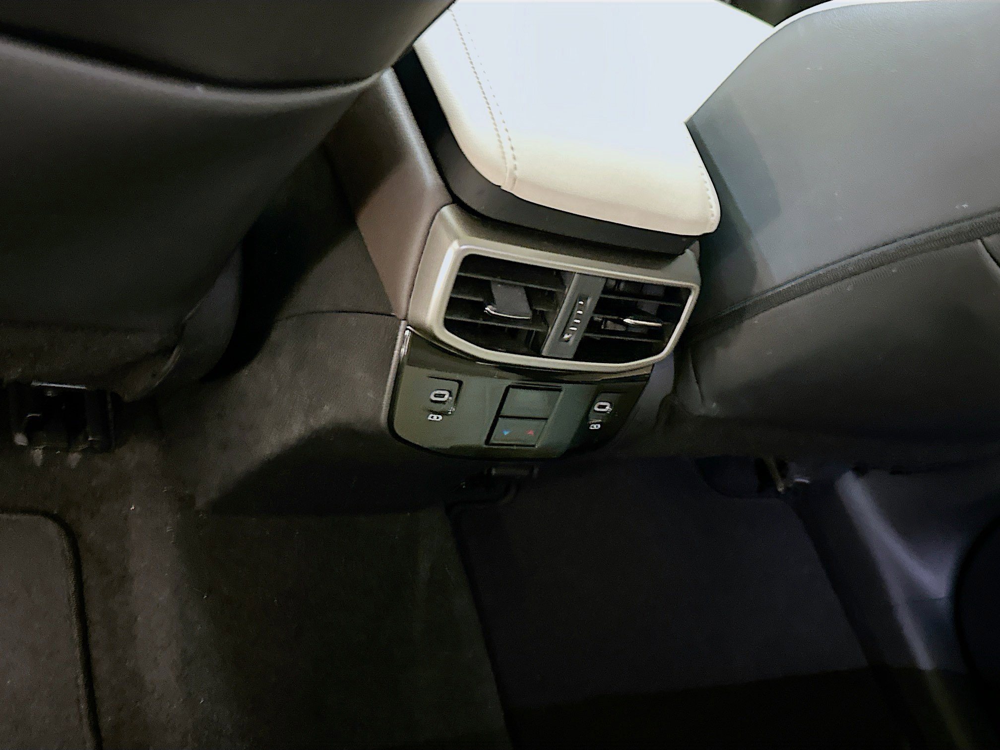 Used 2023 Lexus RX 350 Premium w/ Cold Area Package image 29