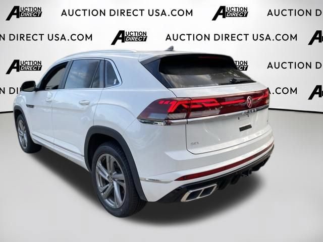 Used 2024 Volkswagen Atlas Cross Sport SEL R-Line AWD/4WD image 21