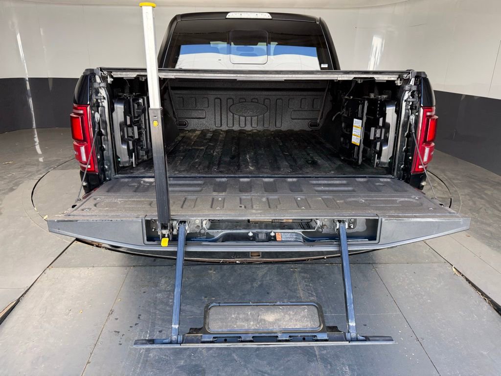 Used 2018 Ford F150 Raptor w/ Equipment Group 802A Luxury image 61