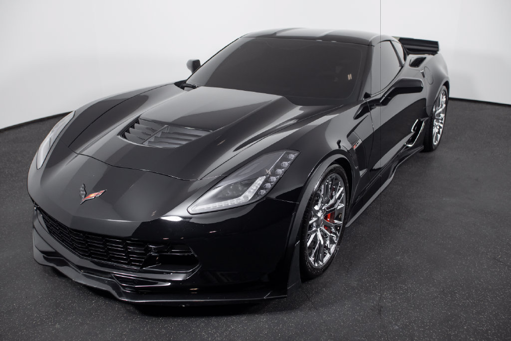 Used 2017 Chevrolet Corvette Z06 RWD image 4