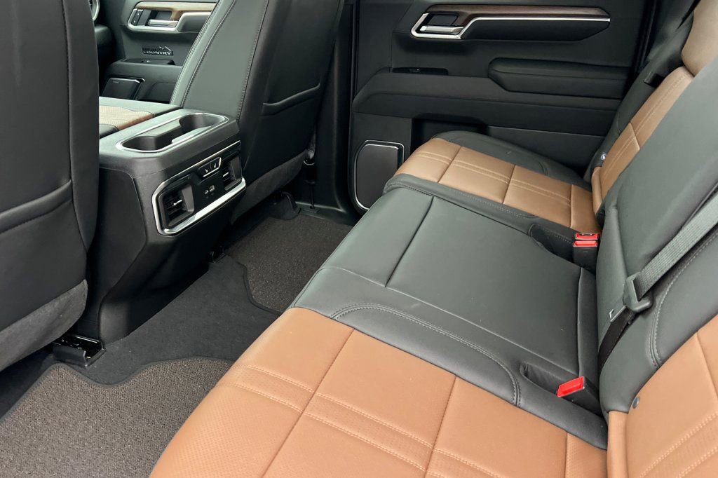 New 2026 Chevrolet Silverado 1500 High Country w/ Technology Package image 8