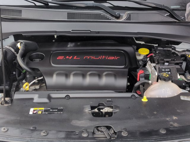 Used 2018 Jeep Compass Limited image 24