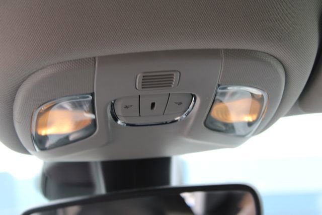 Used 2022 Jeep Compass Latitude image 17