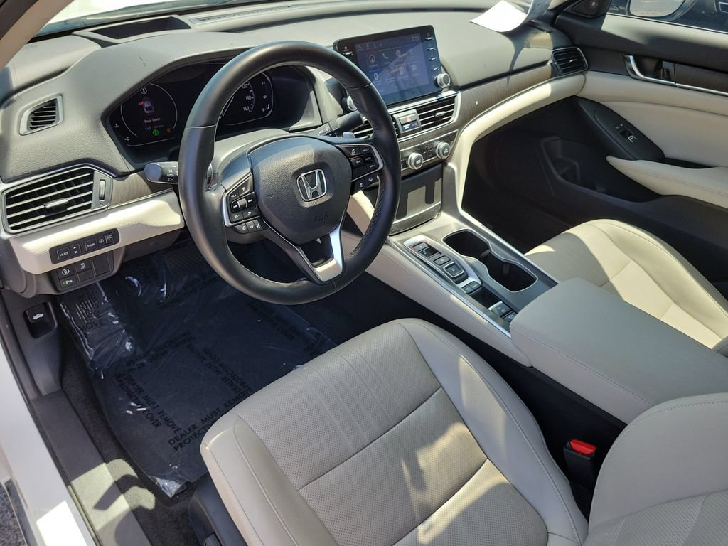 Used 2020 Honda Accord Touring image 22