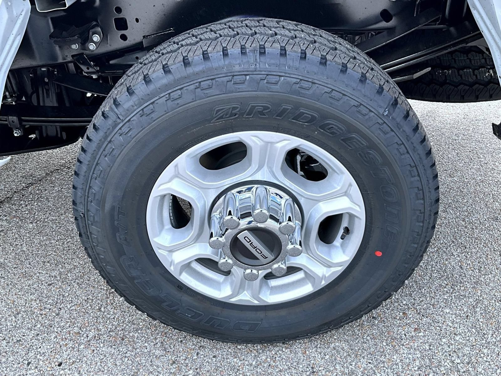 New 2026 Ford F250 XLT w/ FX4 Off-Road Package AWD/4WD image 23