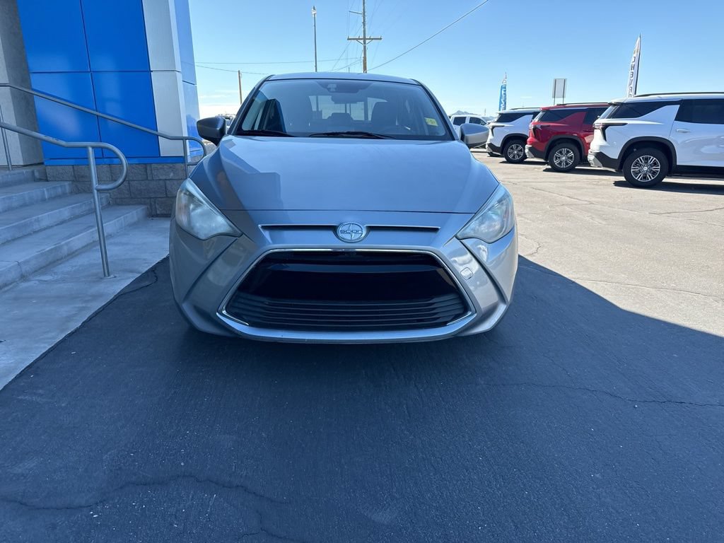 Used 2016 Scion iA FWD image 13