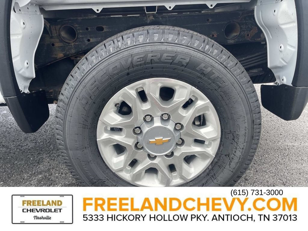 Used 2023 Chevrolet Silverado 2500 LT AWD/4WD image 12
