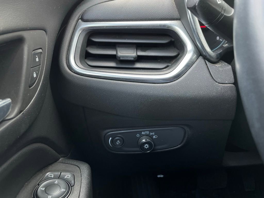 Used 2023 Chevrolet Equinox LT image 14