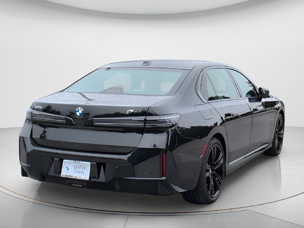 New 2027 BMW i7 xDrive60 w/ Executive Package AWD/4WD image 5