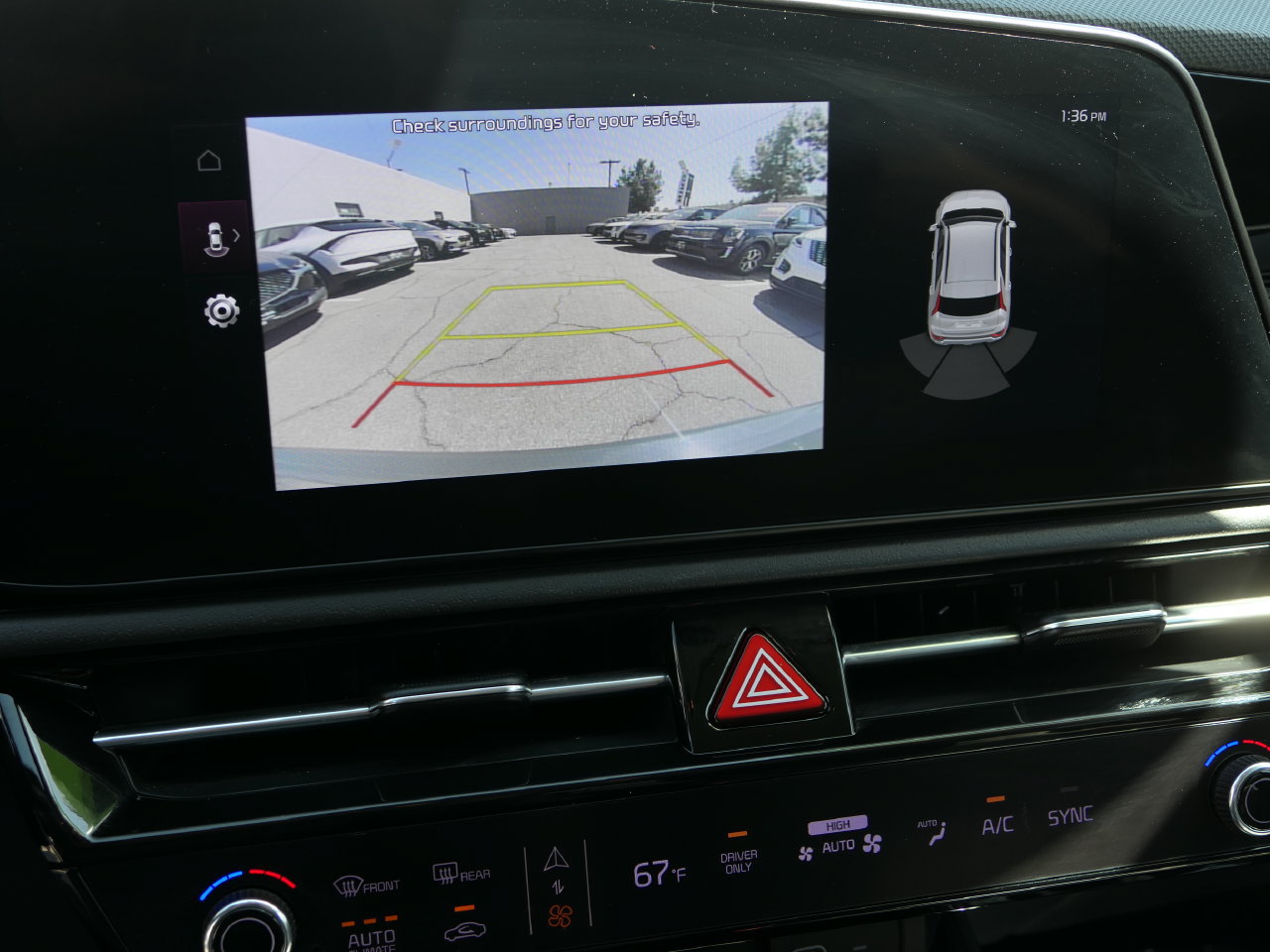 Used 2023 Kia Niro EX FWD image 18