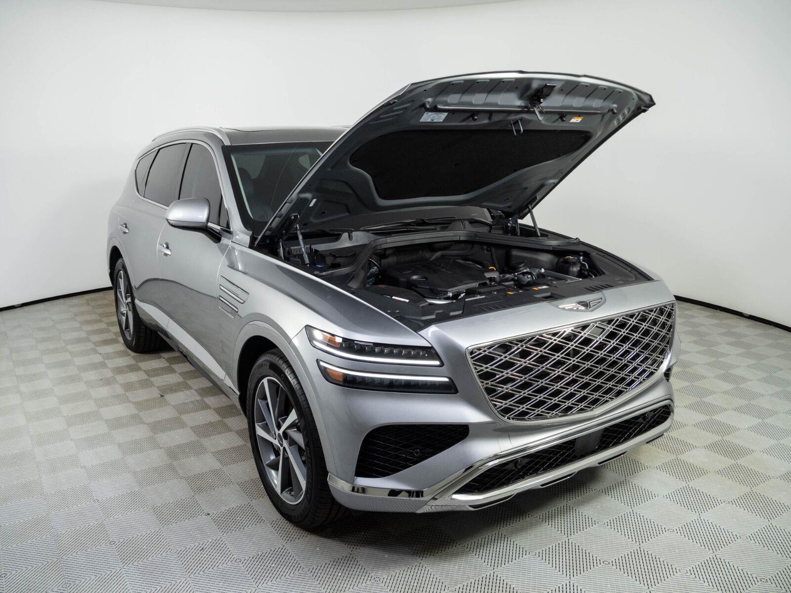 Used 2025 Genesis GV80 2.5T Select AWD/4WD image 33
