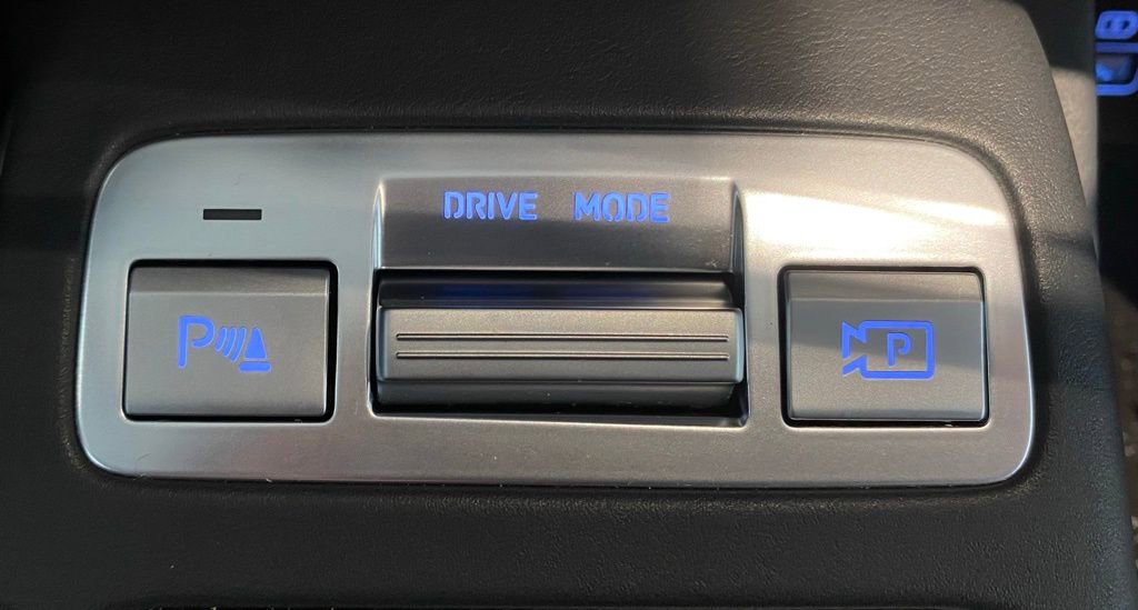 Certified 2025 Genesis GV70 3.5T Sport w/ Sport Advanced Package image 19