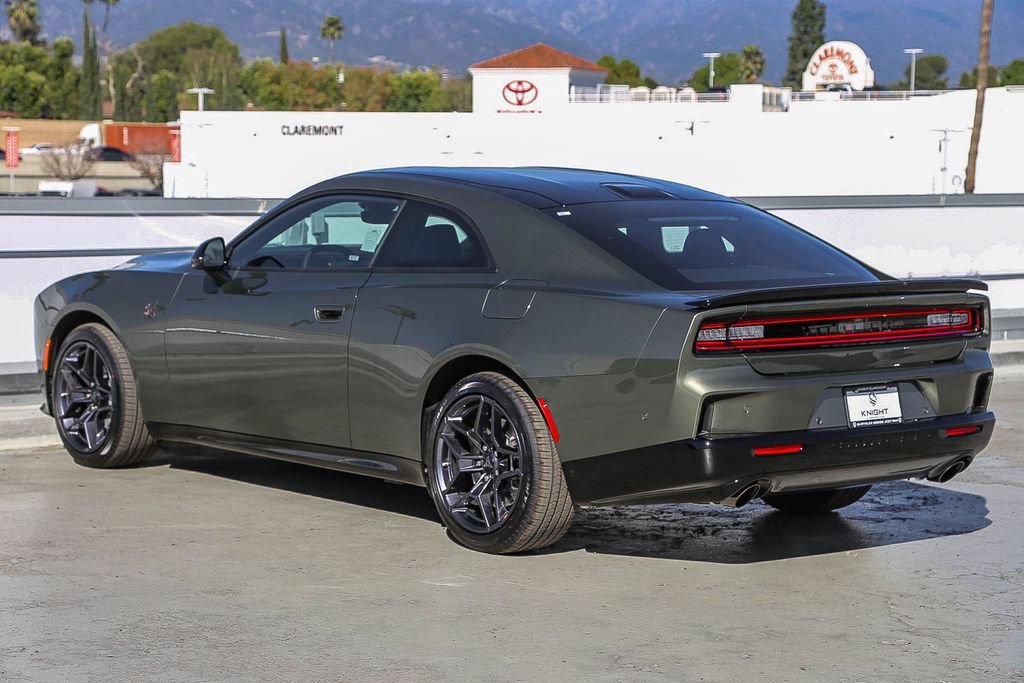 New 2026 Dodge Charger Scat Pack w/ Blacktop Package AWD/4WD image 7